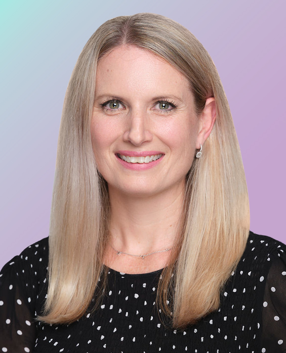 lucy cennamo headshot