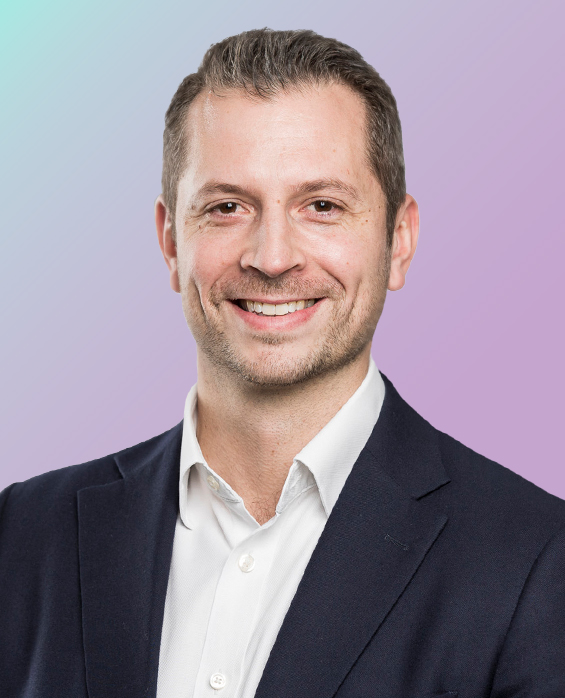 shaun farrell headshot