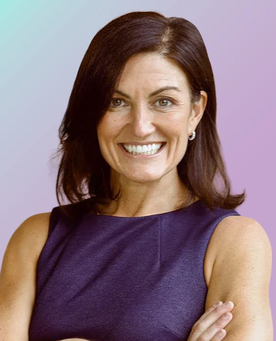 dawn curless headshot